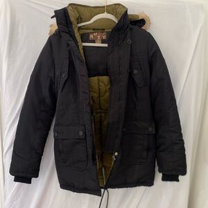 Roxy ski Snowboard black puffer hooded Jacket - Women's small